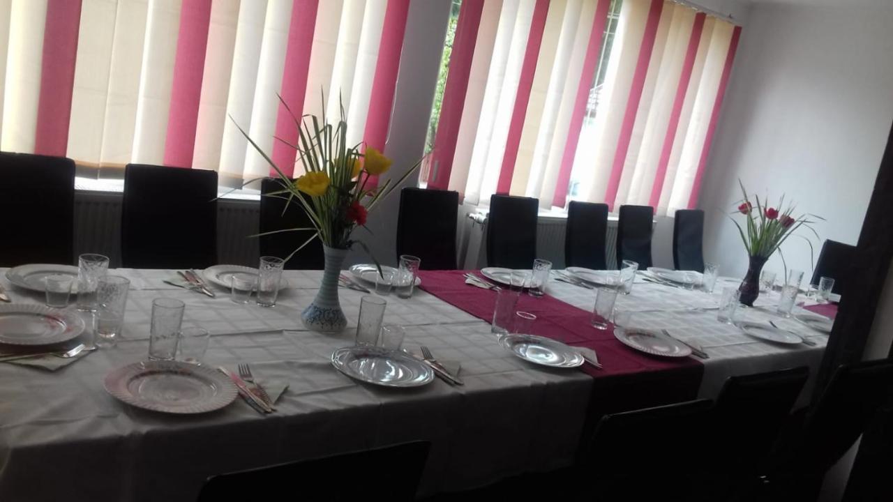 Hotel Passiflora Voineasa Zewnętrze zdjęcie